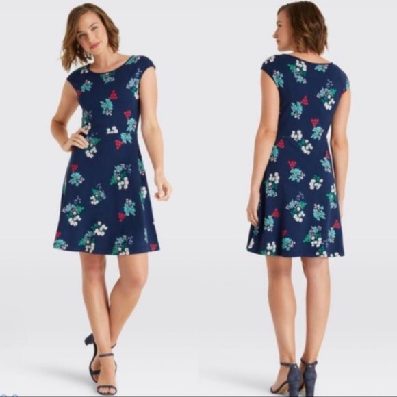 CLEARANCE Draper James Nassau Navy Floral Dress XS